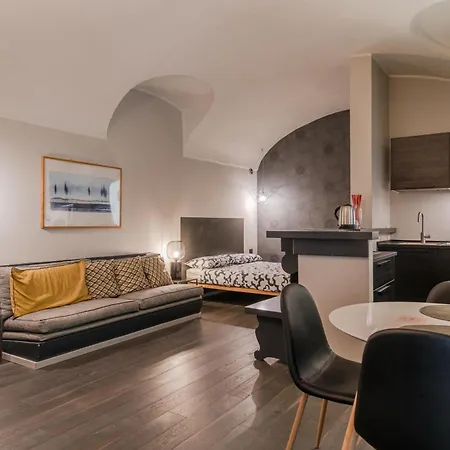 Familia - 048, Ac, Center Turin