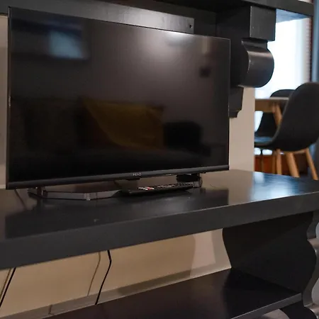 Familia - 048 By Happyhostorino